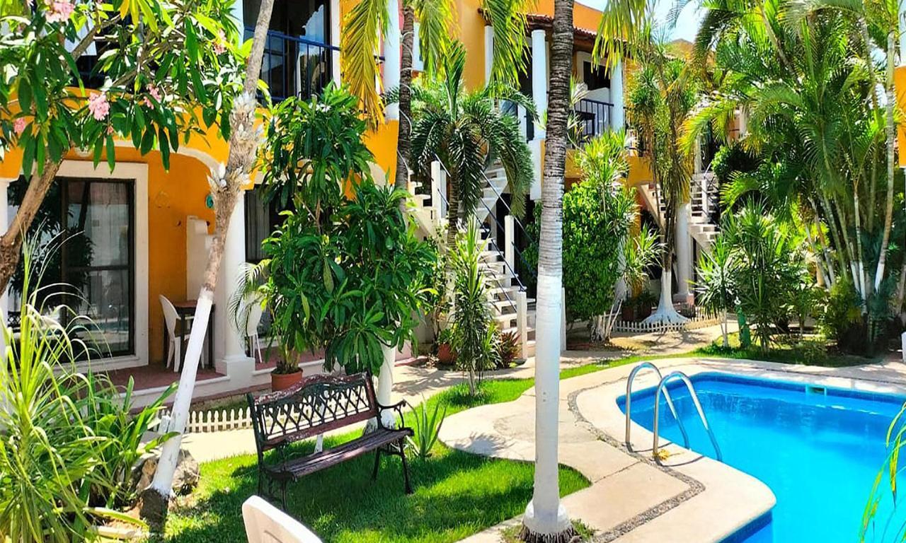 Hotel Acuario Playa Del Carmen Exteriör bild