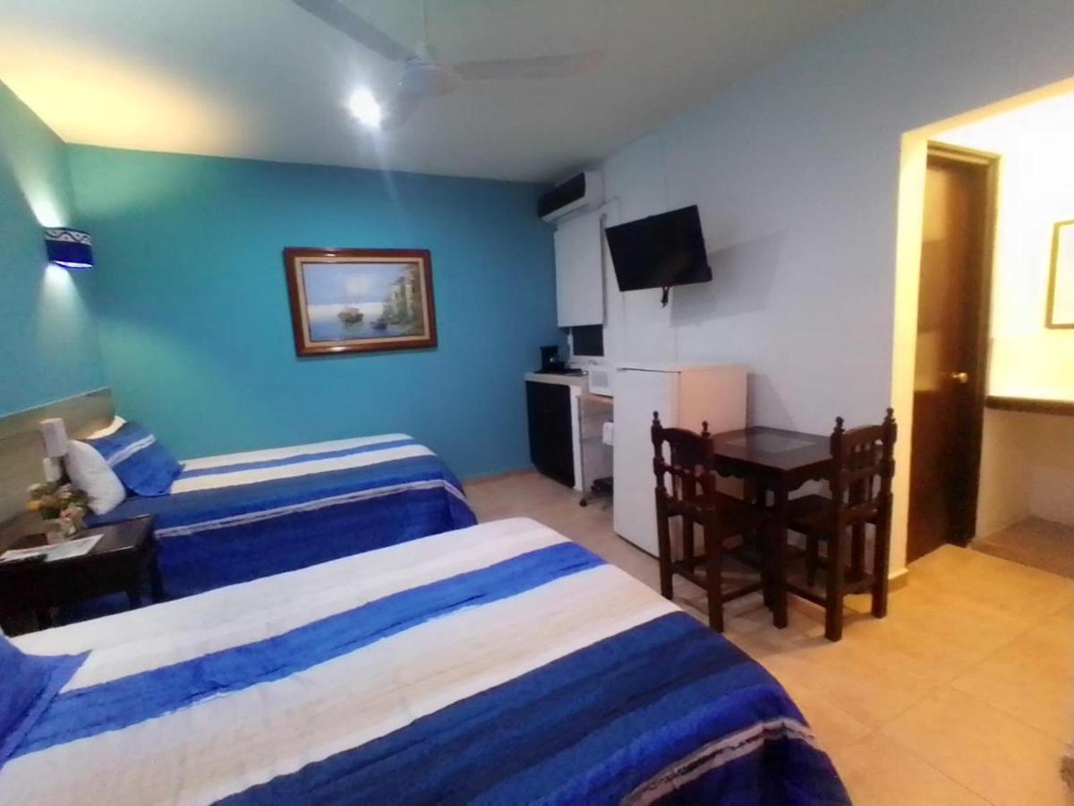 Hotel Acuario Playa Del Carmen Rum bild